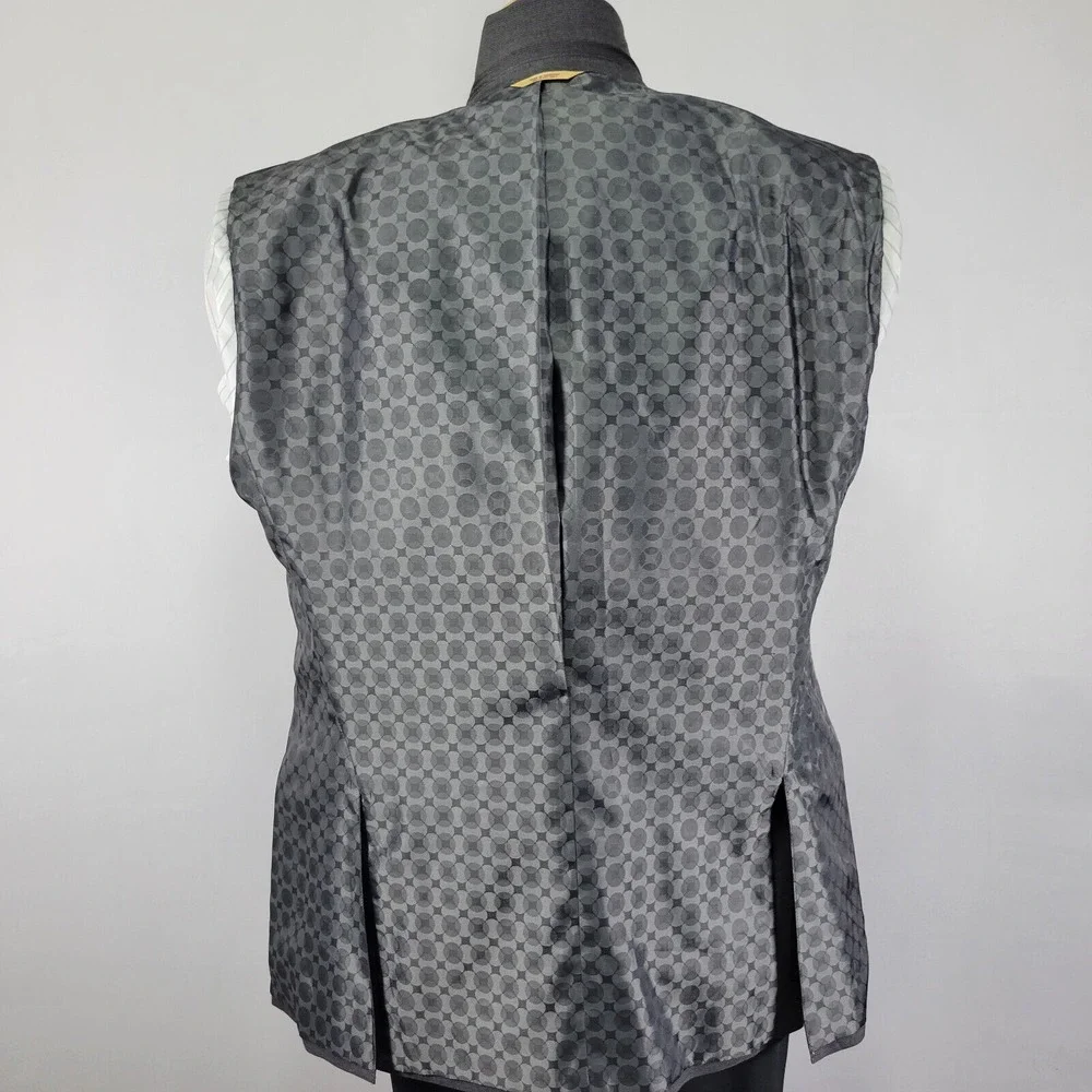 Haggar Men's Sport Coat Blazer Two‎ Button Charcoal Gray Polyester Blend 46R